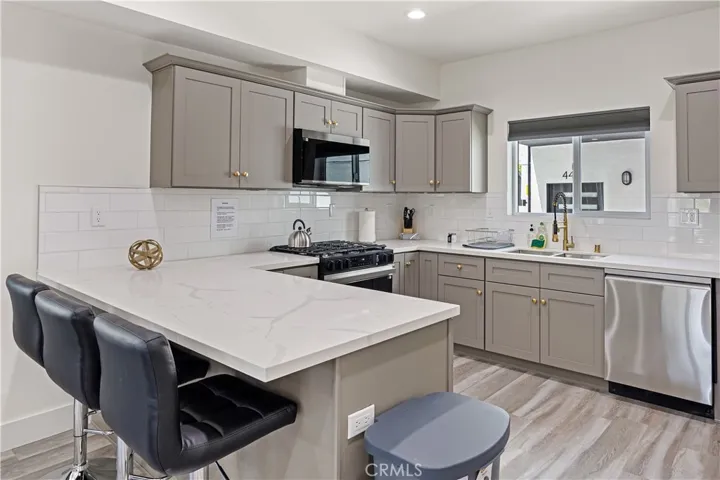 441 N Harvard Boulevard, Los Angeles, California 90004