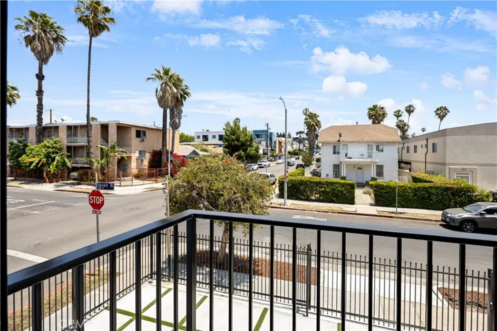 441 N Harvard Boulevard, Los Angeles, California 90004