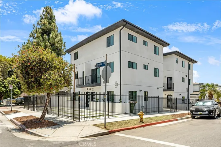 441 N Harvard Boulevard, Los Angeles, California 90004
