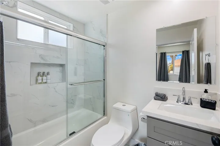 441 N Harvard Boulevard, Los Angeles, California 90004