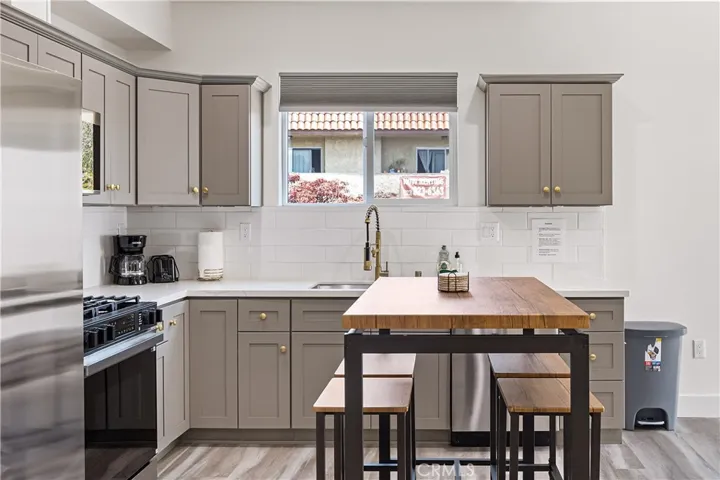 441 N Harvard Boulevard, Los Angeles, California 90004