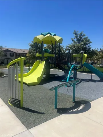 16502 Casa Grande 324, Fontana, California 92336