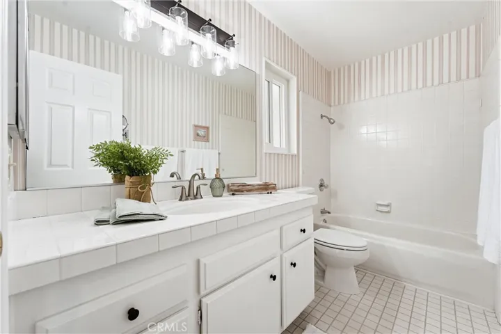 6487 E Calle Del Norte, Anaheim Hills, California 92807