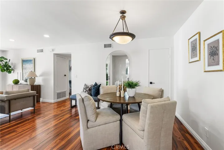 39 Tarocco, Irvine, California 92618