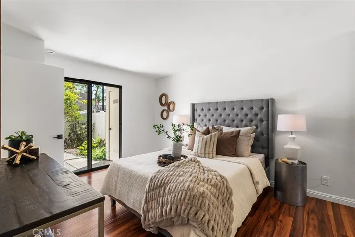 39 Tarocco, Irvine, California 92618