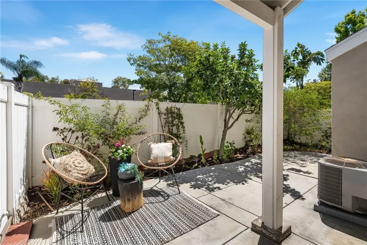 39 Tarocco, Irvine, California 92618