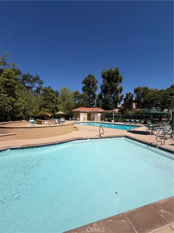 256 Ocho Rios, Oak Park, California 91377