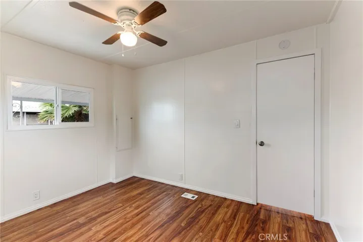 221 N El Camino Real 11, Oceanside, California 92058