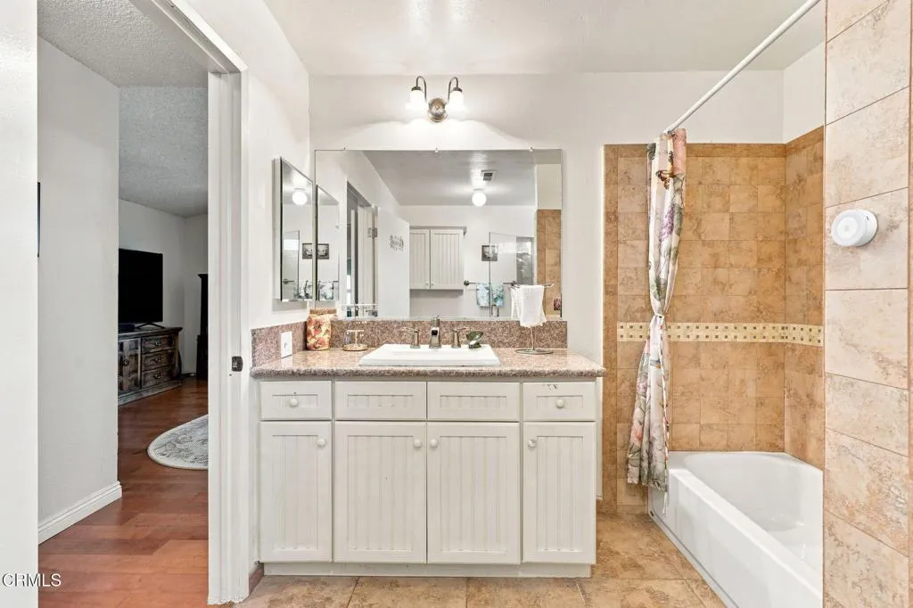 41-web-or-mls-1935 El Rancho Dr-8