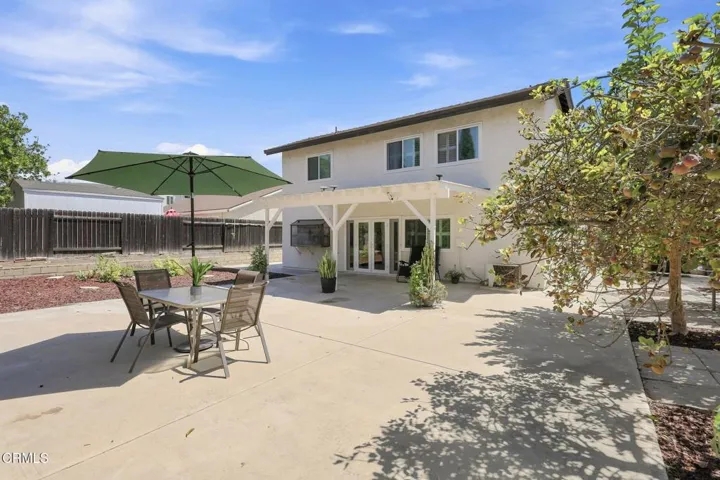 49-web-or-mls-1935 El Rancho Dr-14
