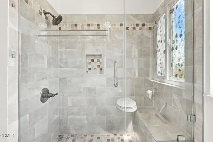 39-web-or-mls-1935 El Rancho Dr-7