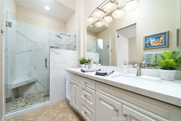 704 W 1st Street, Claremont, California 91711