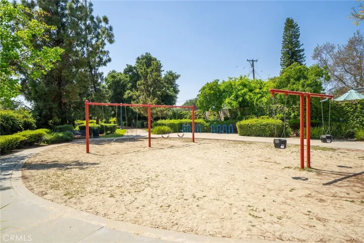 704 W 1st Street, Claremont, California 91711
