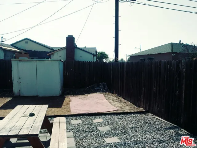 413 N Broadacres Avenue, Compton, California 90220