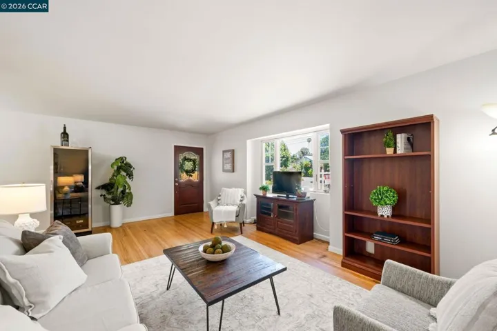 1361 La Vista Ave, Concord, California 94521