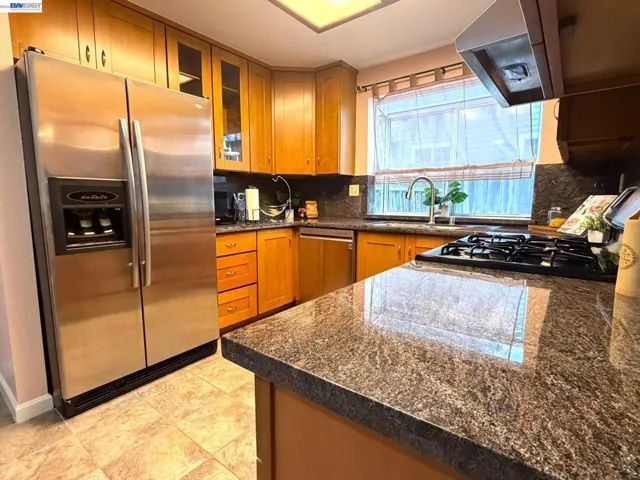 11651 Rolling Hills Pl, Dublin, California 94568