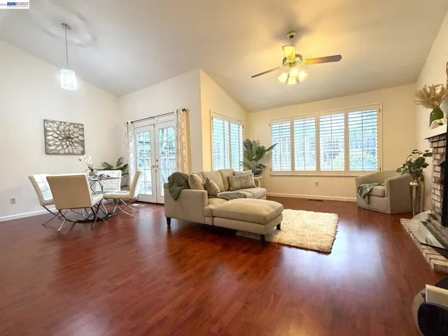 11651 Rolling Hills Pl, Dublin, California 94568