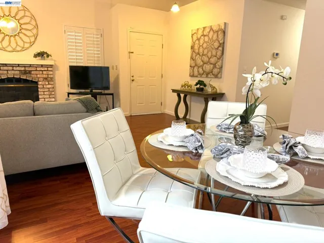 11651 Rolling Hills Pl, Dublin, California 94568