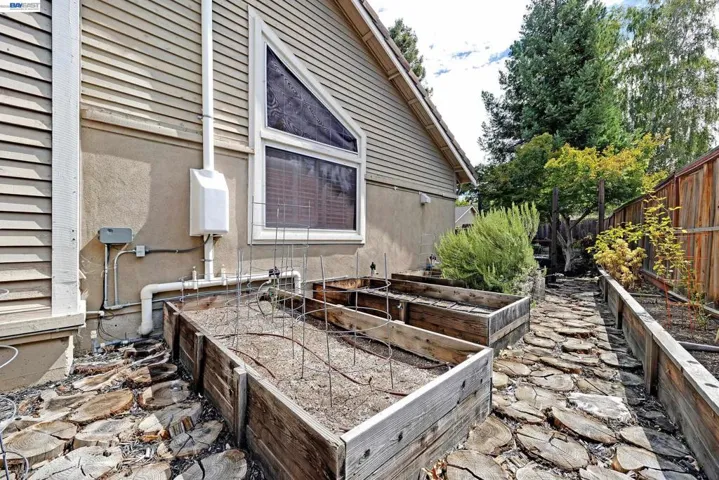 5875 Arlene Way, Livermore, California 94550