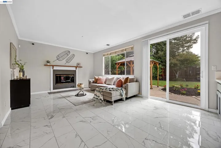 5875 Arlene Way, Livermore, California 94550