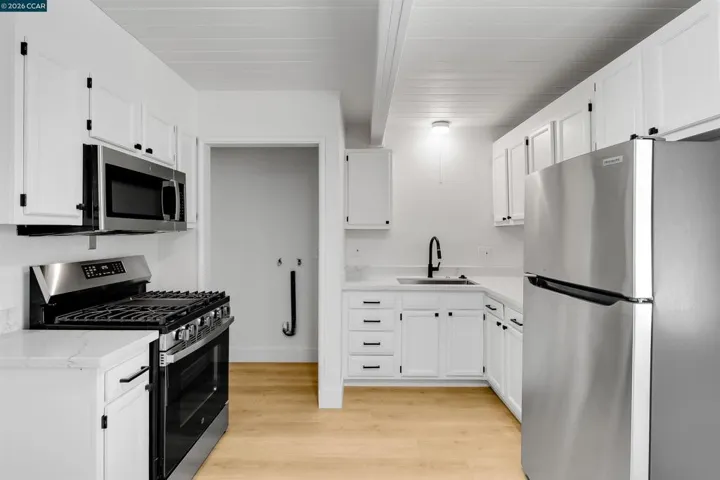 61 Inlet Dr, Bay Point, California 94565