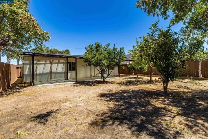 61 Inlet Dr, Bay Point, California 94565