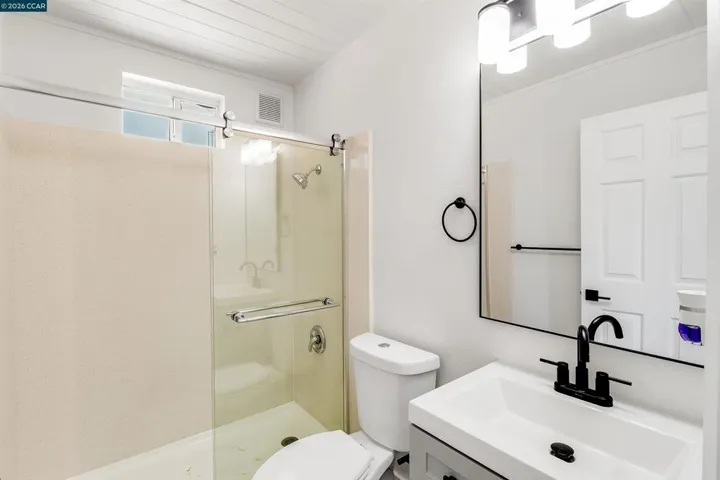 61 Inlet Dr, Bay Point, California 94565