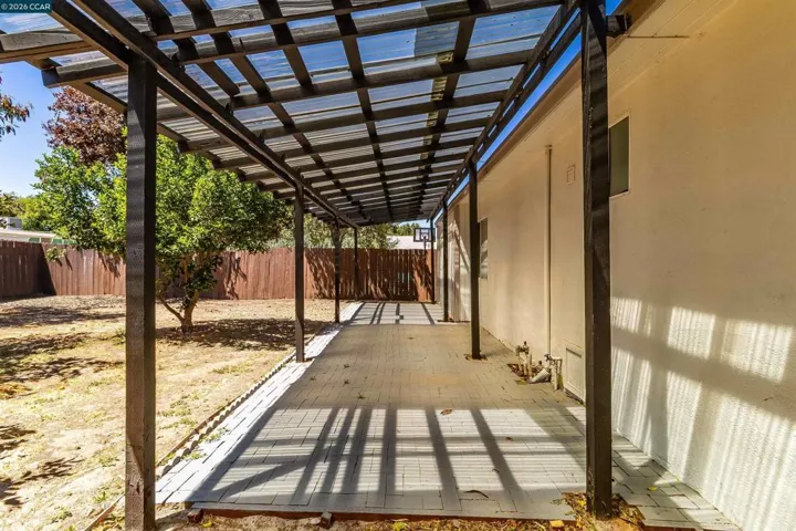 61 Inlet Dr, Bay Point, California 94565