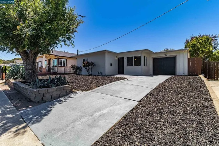 61 Inlet Dr, Bay Point, California 94565