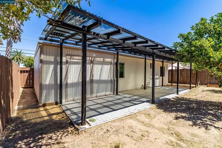 61 Inlet Dr, Bay Point, California 94565