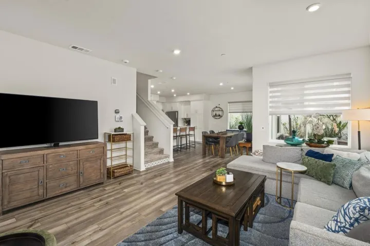 1513 Meriwood Way, Vista, California 92083
