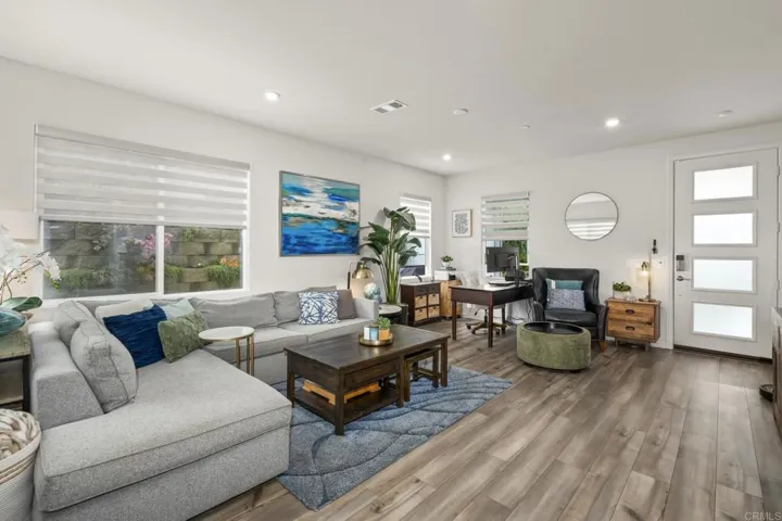 1513 Meriwood Way, Vista, California 92083