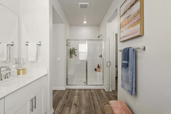 1513 Meriwood Way, Vista, California 92083