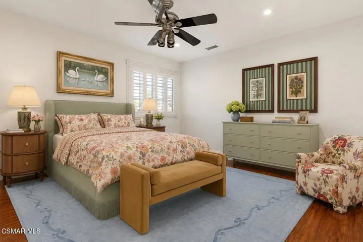 Secondary Bedroom - VS