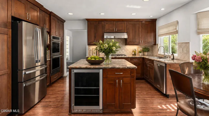 Kitchen - VS