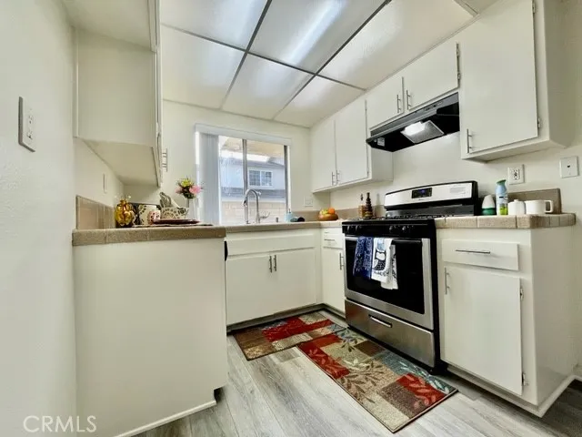17171 Elm A, Huntington Beach, California 92647