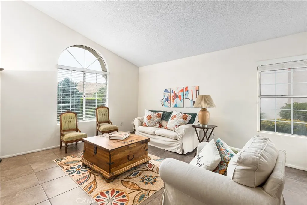 5633 Riviera, Banning, California 92220 — photo 5