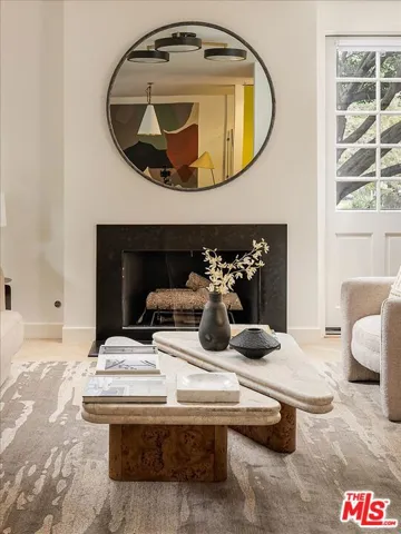 1140 Chelsea Avenue A, Santa Monica, California 90403