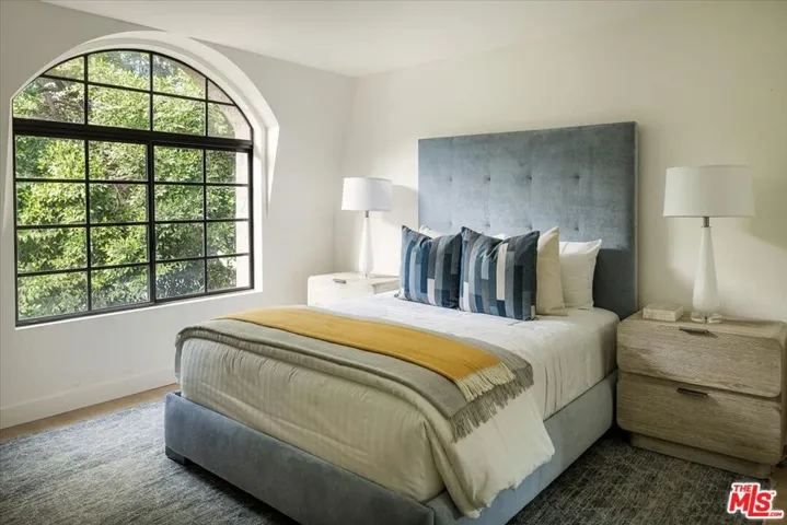 1140 Chelsea Avenue A, Santa Monica, California 90403