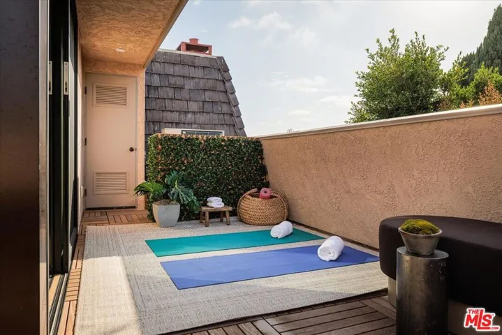 1140 Chelsea Avenue A, Santa Monica, California 90403