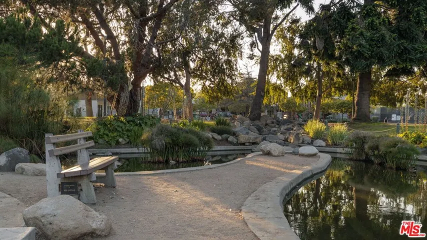 1140 Chelsea Avenue A, Santa Monica, California 90403