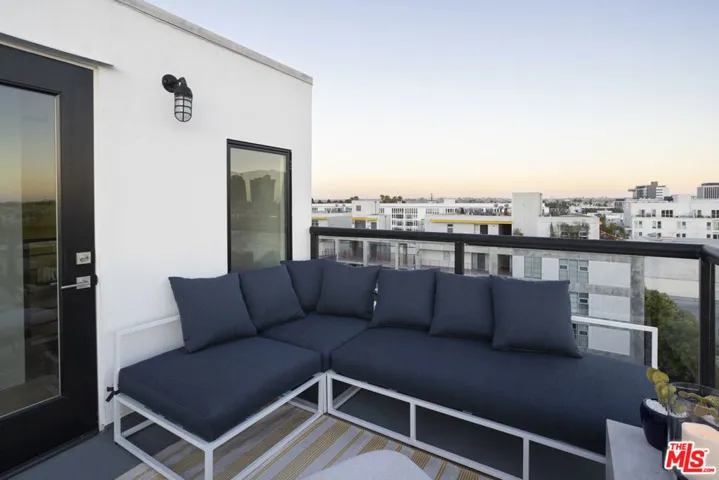 4115 Glencoe Avenue 414, Marina Del Rey, California 90292