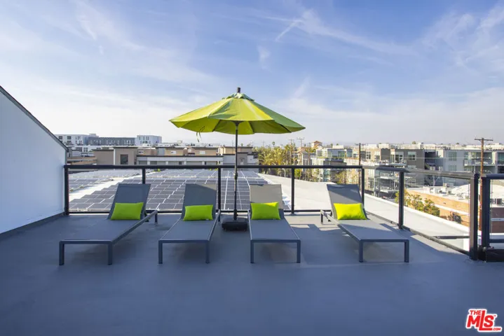 4115 Glencoe Avenue 414, Marina Del Rey, California 90292