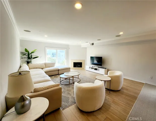 1920 Malcolm Avenue 401, Los Angeles, California 90025