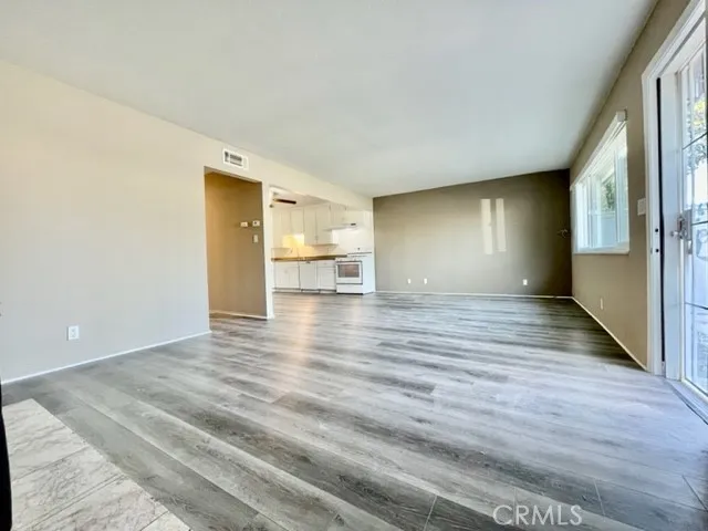 7732 Cypress B, Huntington Beach, California 92647