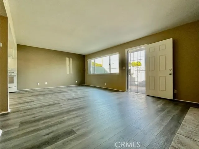 7732 Cypress B, Huntington Beach, California 92647