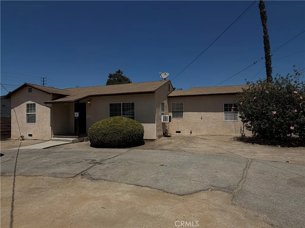 11811 Peoria St