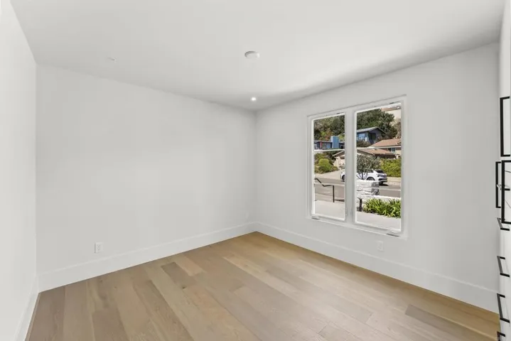 3080 Lloyd Street, San Diego, California 92117