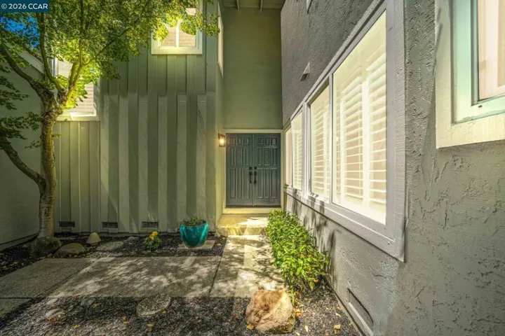 2130 Shoshone Cir, Danville, California 94526