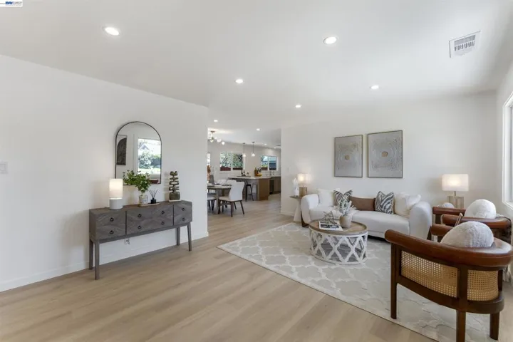 7832 Gardella Dr, Dublin, California 94568